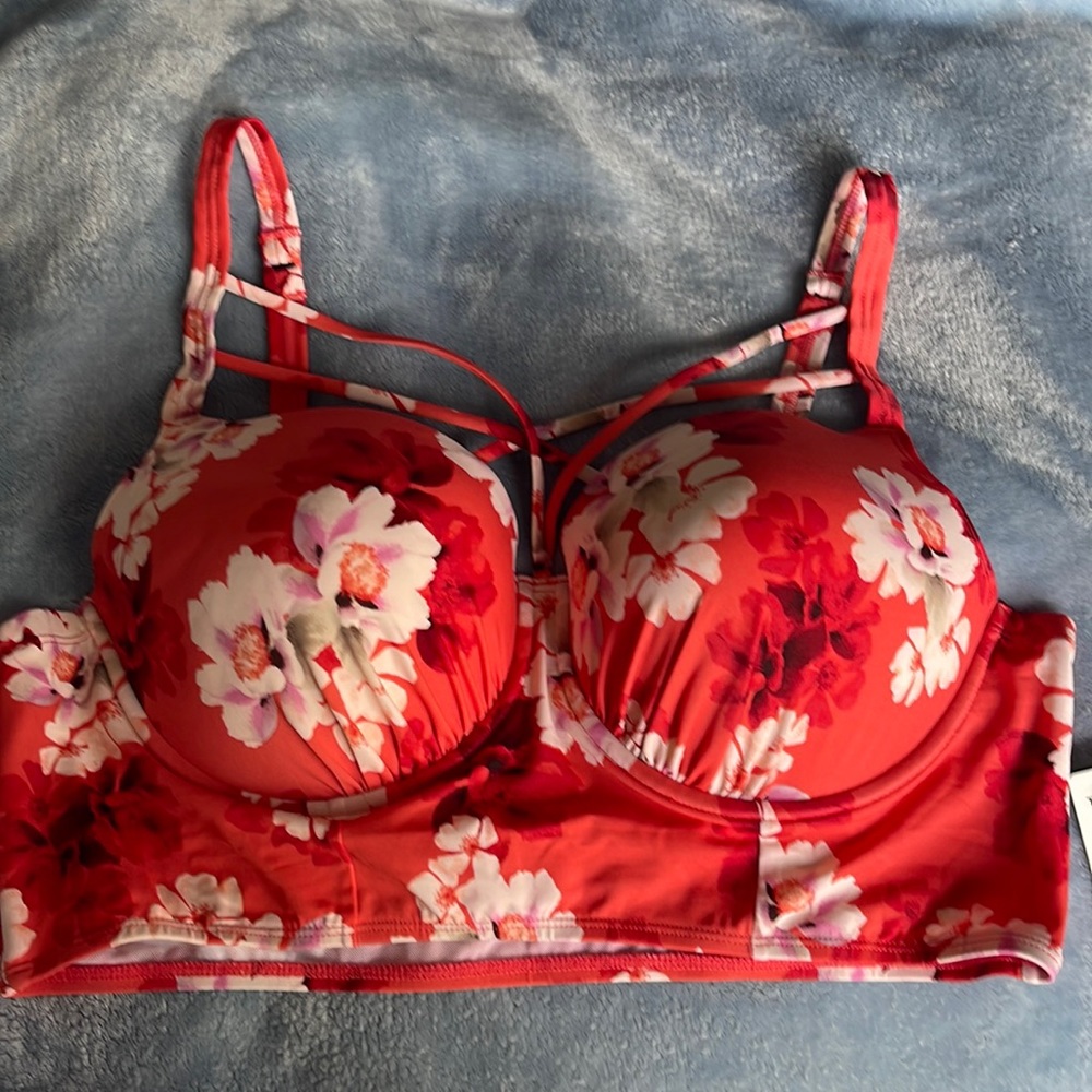 NWT Torrid coral floral underwire longline tankini top